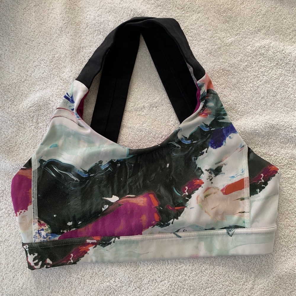 Lululemon all sports bra size 6